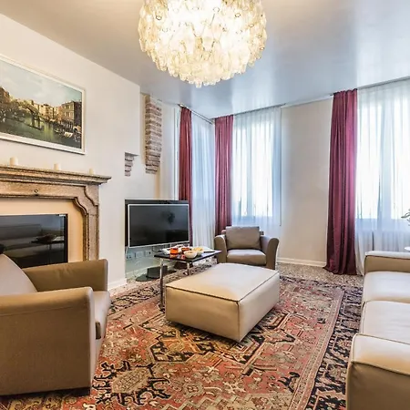 Апартаменты Ca' Remer Grand Canal